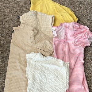 Bundle of 5 women’s tops